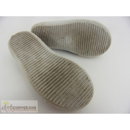 F&F bebújós cipő dorkó 22-es méretben