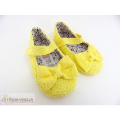 Tu babacipő 9-12 hónaposoknak