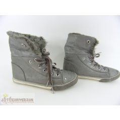 Next bokacipő Tündéres koll 33-34-es méretben (UK1)