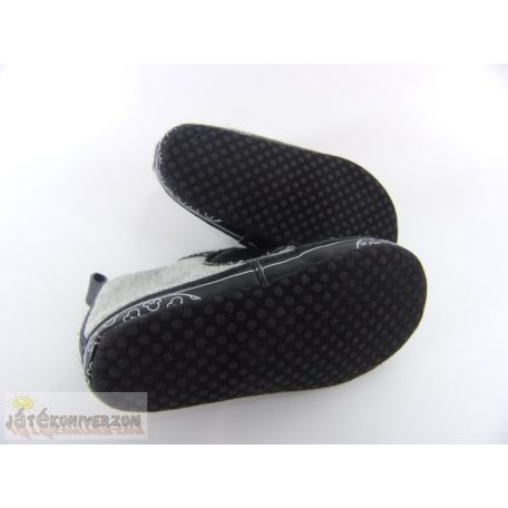 Primark Mickey egeres babacipő 9-12 hónaposoknak