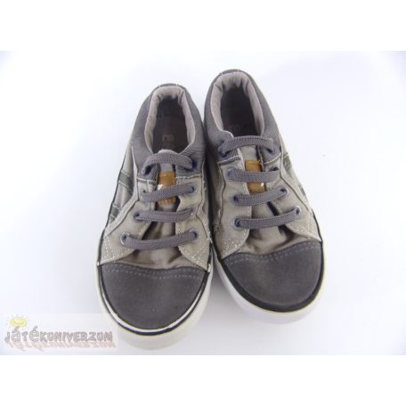 Mothercare bebújós cipő 25.5 méretben (UK8)