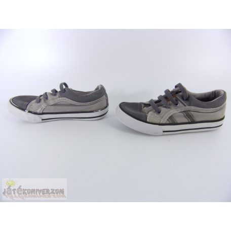 Mothercare bebújós cipő 25.5 méretben (UK8)