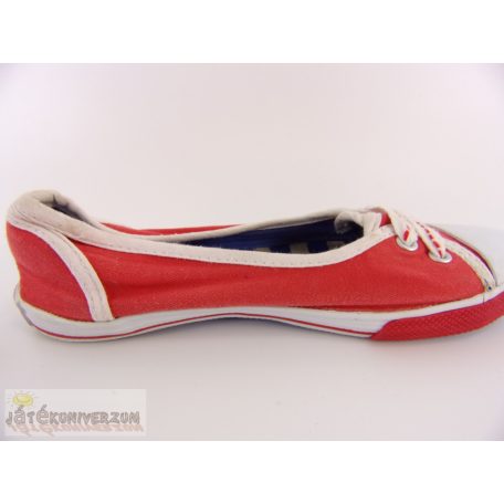 Next cipő 31 méretben (UK12)