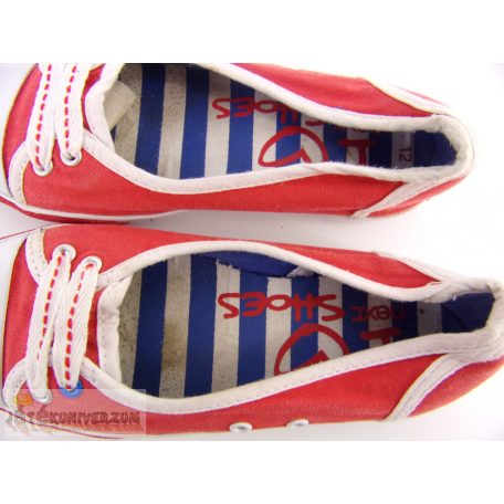 Next cipő 31 méretben (UK12)