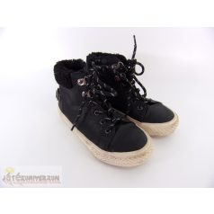 Next magasszárú cipő 30.5 méretben (UK12) 