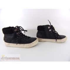 Next magasszárú cipő 30.5 méretben (UK12) 