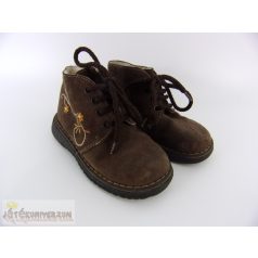 Melania velur bőrcipő 25-ös méretben