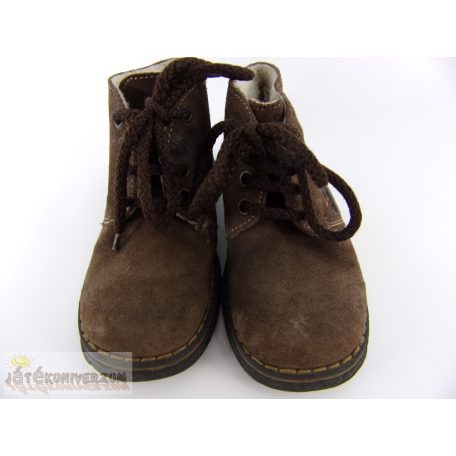 Melania velur bőrcipő 25-ös méretben