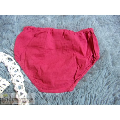 Pelenkát takaró bugyika 6 hónaposoknak