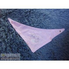 Early Days nyálkendő