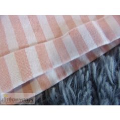 Csíkos rövidnadrág 6-7 éveseknek (116-122cm)