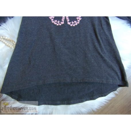 Matalan hosszú ujjú harang alakú felső 8 éveseknek