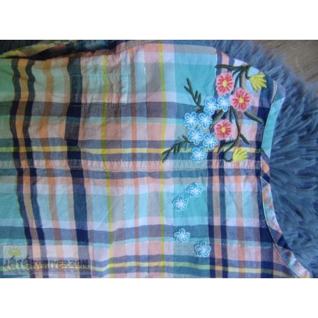 Mantaray ujjatlan ing 9 éveseknek