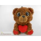 Szívecskét tartó maci plüss figura