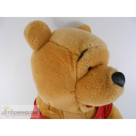 Disney óriás Micimackó plüss figura