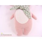 Majom alvó pajti plüss figura