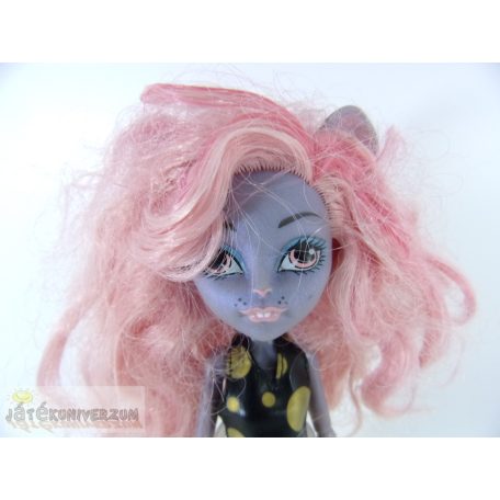 Monster High Boo York Gala Ghoulfriends Mouscedes King játékbaba