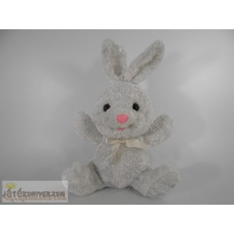 Fehér nyuszi plüss figura