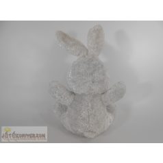 Fehér nyuszi plüss figura