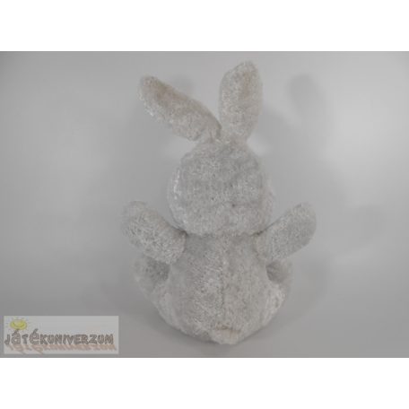 Fehér nyuszi plüss figura