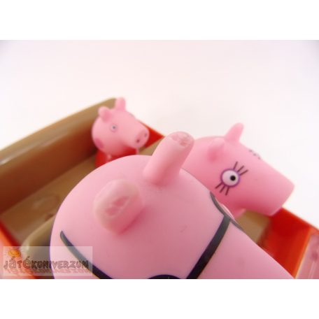 Peppa Pig malac családi autó