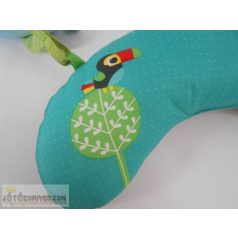 Pocakpárna játékokkal