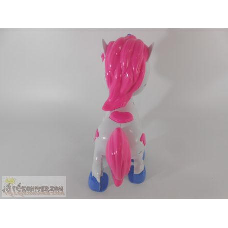 Unikornis egyszarvú elemes figura