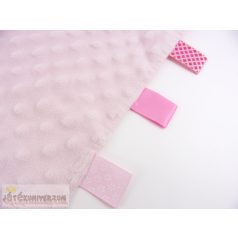 Szalaggal díszítet rongyi szundikendő alvókendő