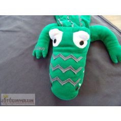 Selgen krokodilba rejtett plüss takaró