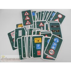   Full Licence Pass the Test gépjárművezetői elméleti vizsgára felkészítő kártyajáték