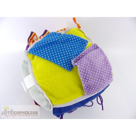 Készségfejlesztő plüss kocka