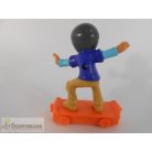Polly Pocket gördeszkás fiú Nicolas figura